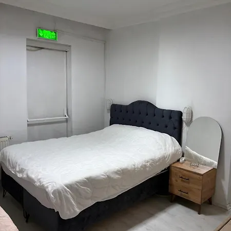 Ueskuedar Sahil Apartmanhotel 3*
